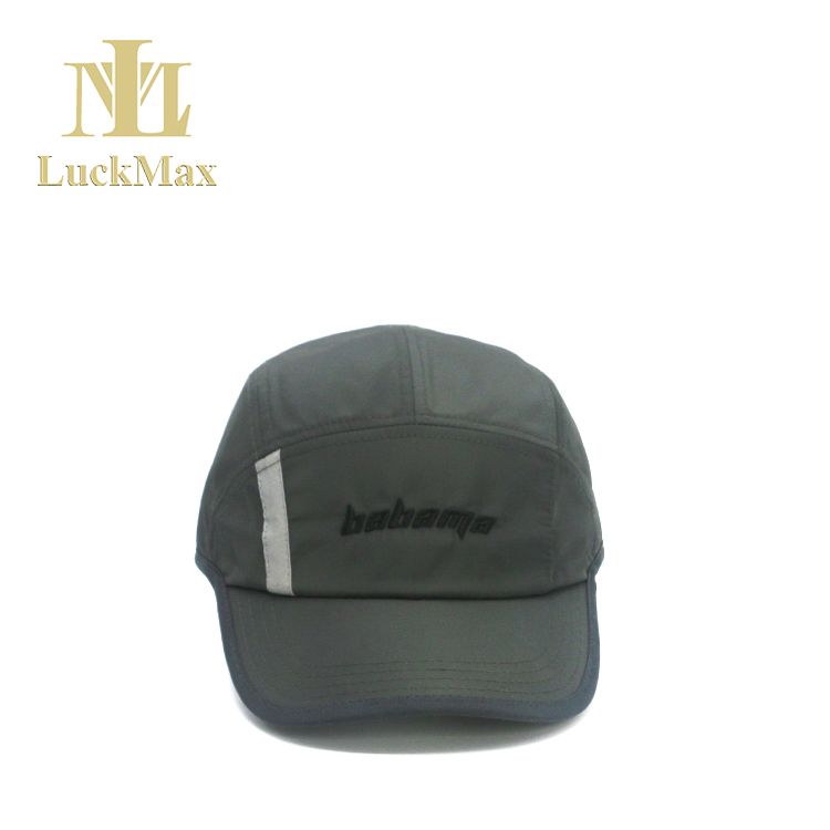 5-Panal Outdoor sport hat with Custom front 3D embroidered logo and Adjustable rope closure in rear Sun-proof Splice color